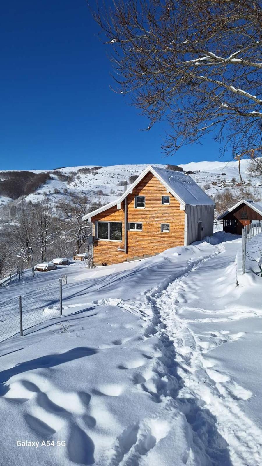 Holiday Home Vila Bjelašnica Екстериор снимка